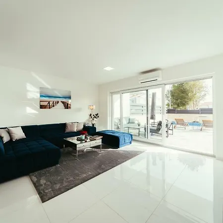 A&n Villa *