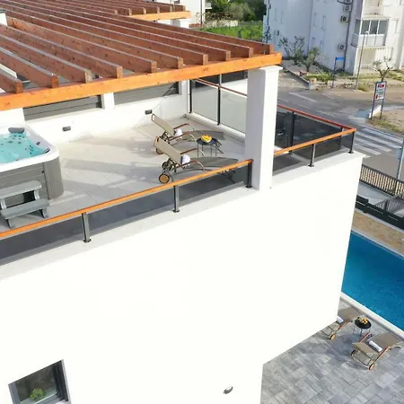 A&n Villa Srima
